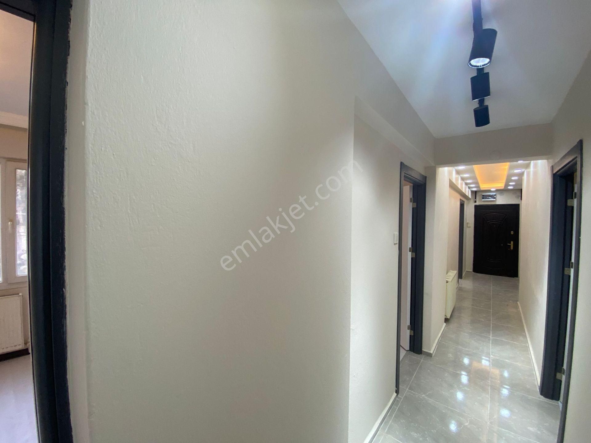 Acill Karabağlar Doğanay Mah.de Üzümcü Okulu Yakını 3+1 100m2 Dgazlı İçerisi Bakımlı Satılık Daire - Görsel 29