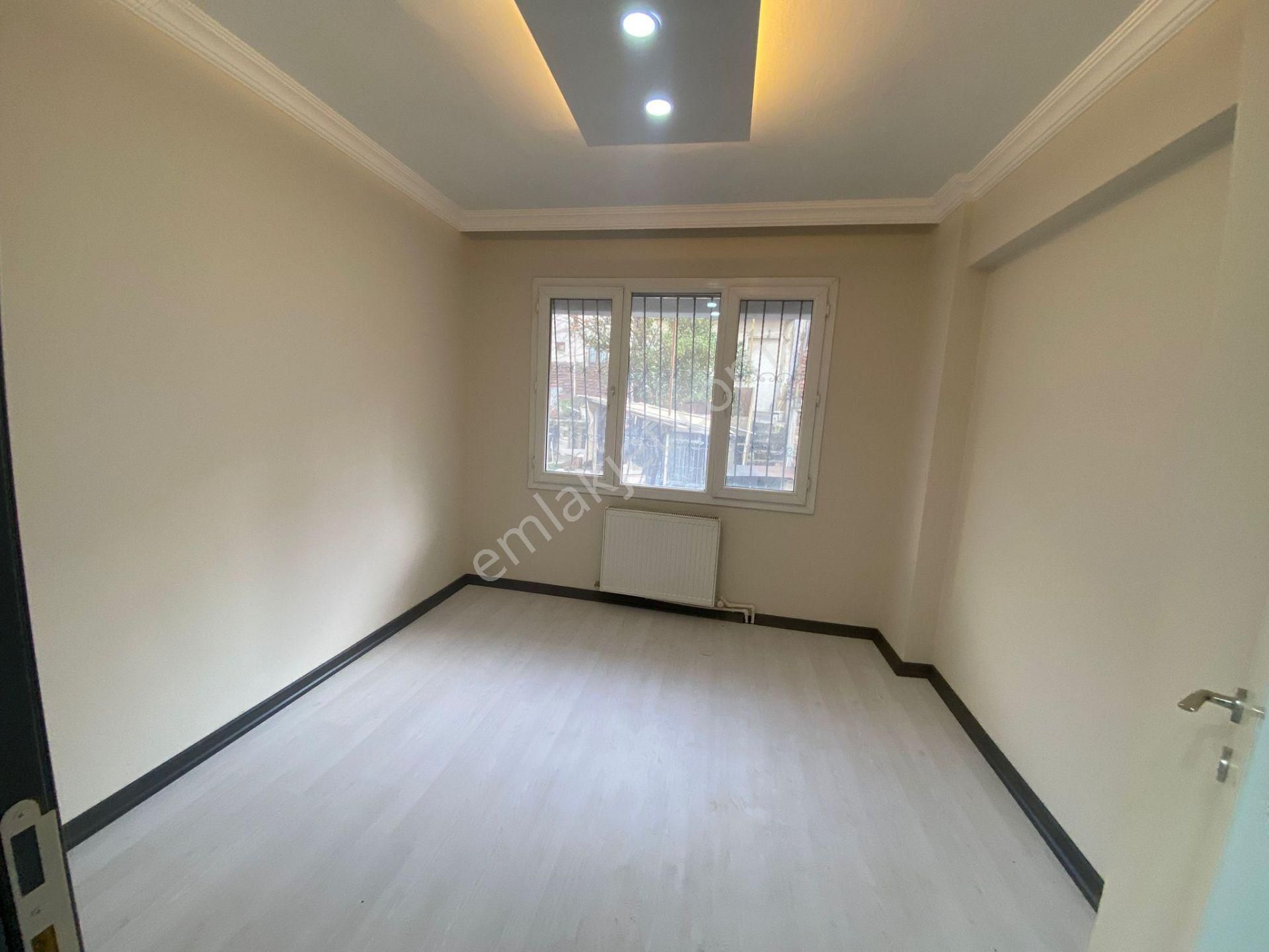 Acill Karabağlar Doğanay Mah.de Üzümcü Okulu Yakını 3+1 100m2 Dgazlı İçerisi Bakımlı Satılık Daire - Görsel 12