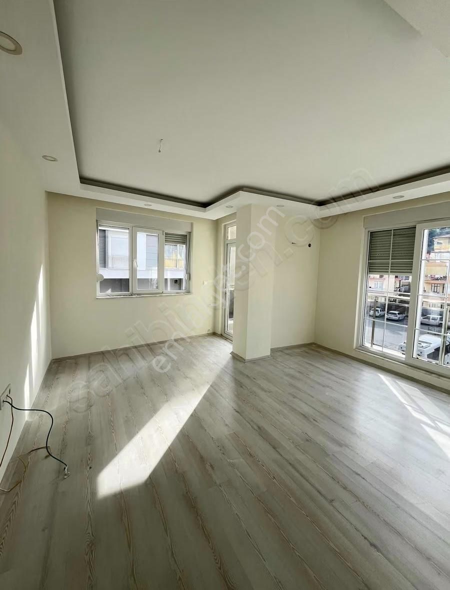 Devlet Hastahanesine Yakın - Görsel 3