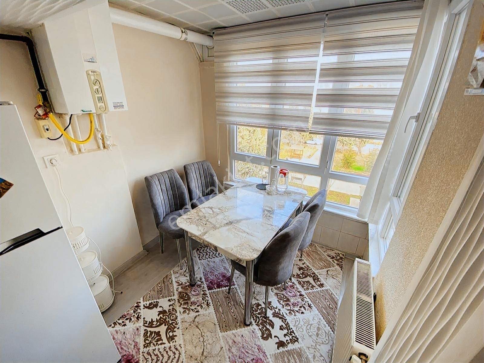 Ulukan'dan Pınarbaşı Mah'de Katta Yapılı Park Cephe 3+1 Daire - Görsel 10