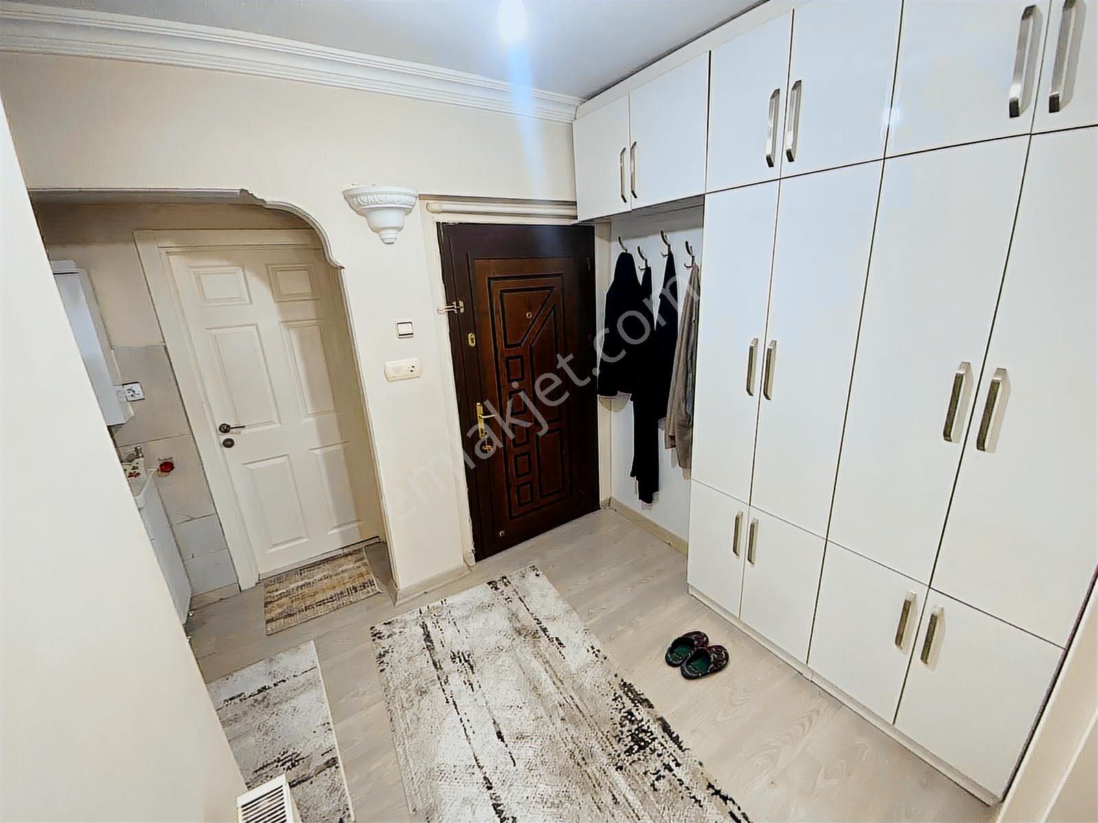 Ulukan'dan Pınarbaşı Mah'de Katta Yapılı Park Cephe 3+1 Daire - Görsel 7