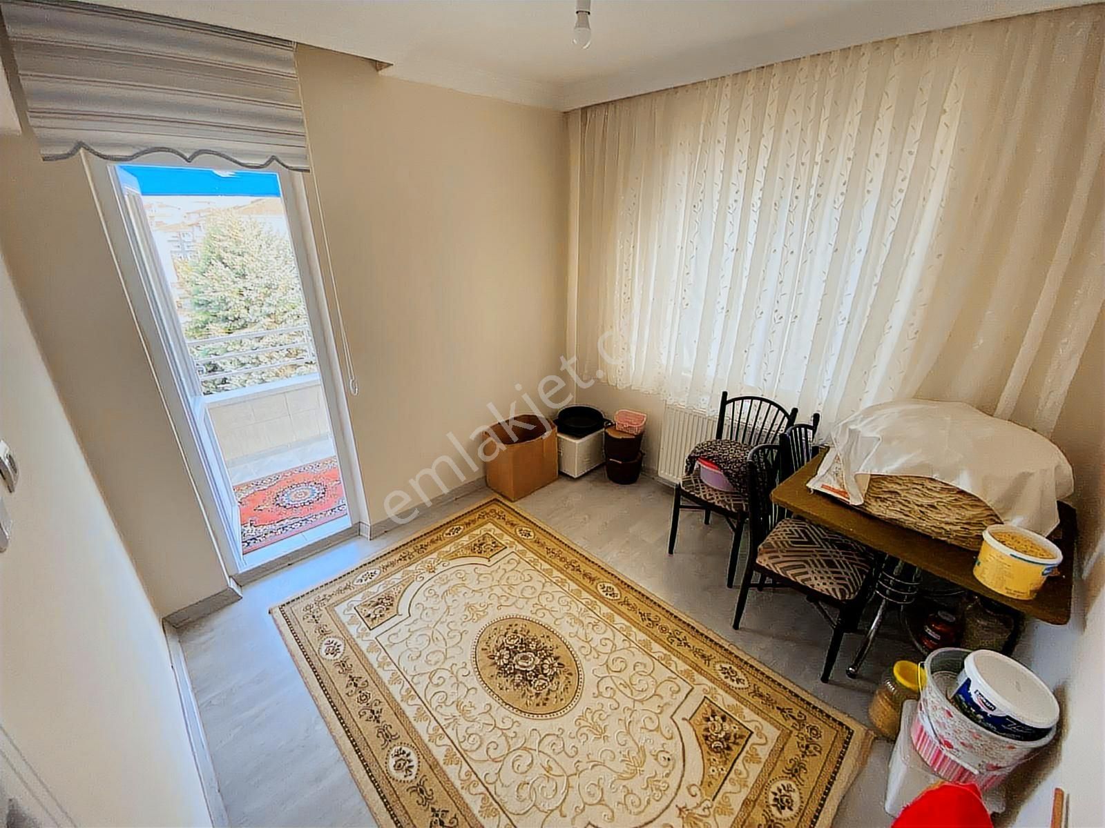 Ulukan'dan Pınarbaşı Mah'de Katta Yapılı Park Cephe 3+1 Daire - Görsel 14