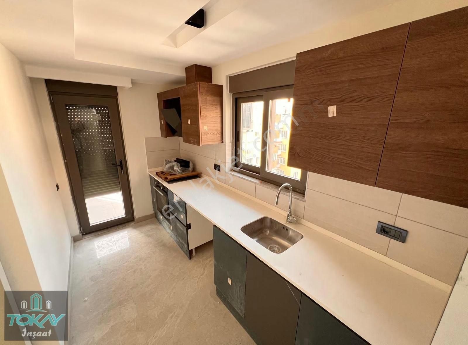 Muratpaşa Deniz Mahallesi'nde 5+1 Denize Yakın Dubleks - Görsel 7