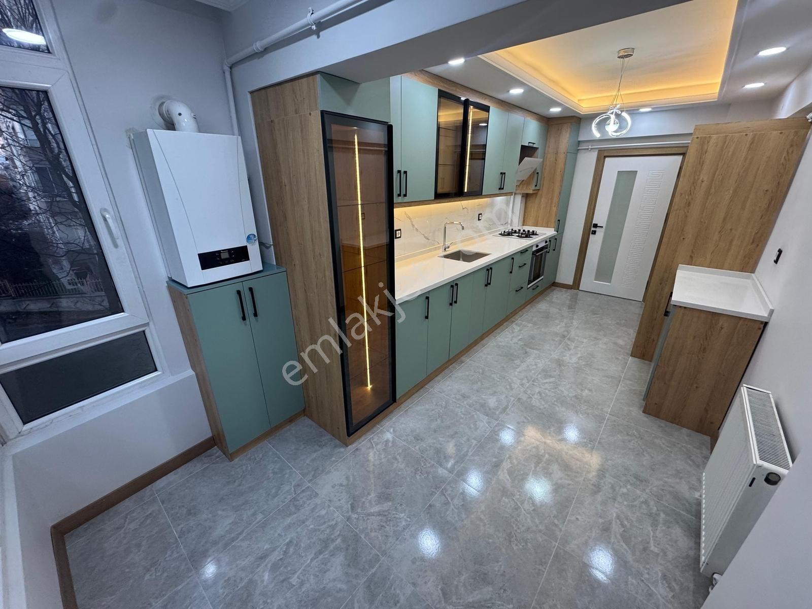 Ulukan'dan E.gazi Mah'de Göz Alıcı Ultra Lüks Yapılı Ara Kat 3+1 - Görsel 29