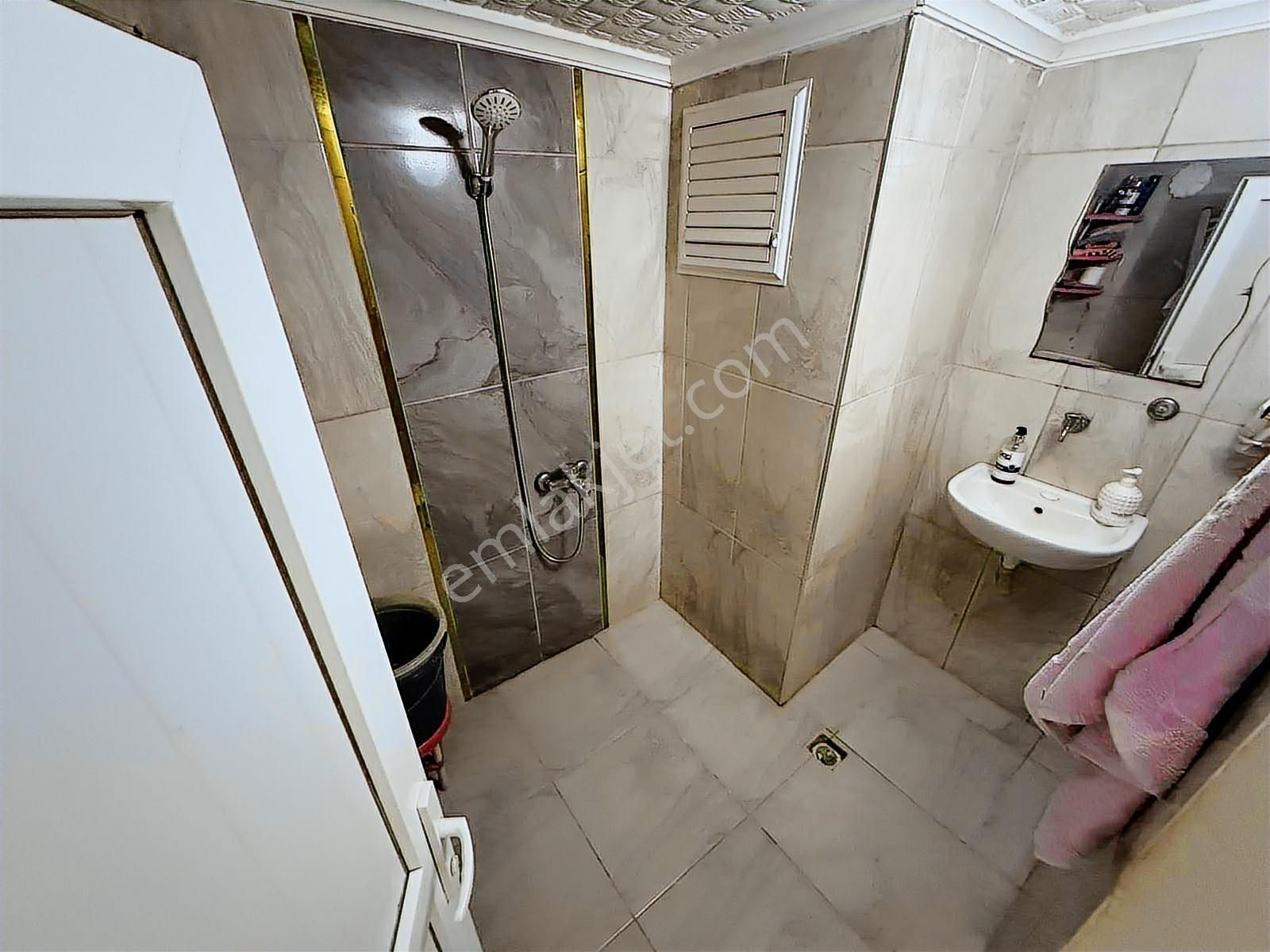 Ulukan'dan Gömüsüz Ferah Kullanım Kaçmaz Fiyat Satılık 2+1 Daire - Görsel 27