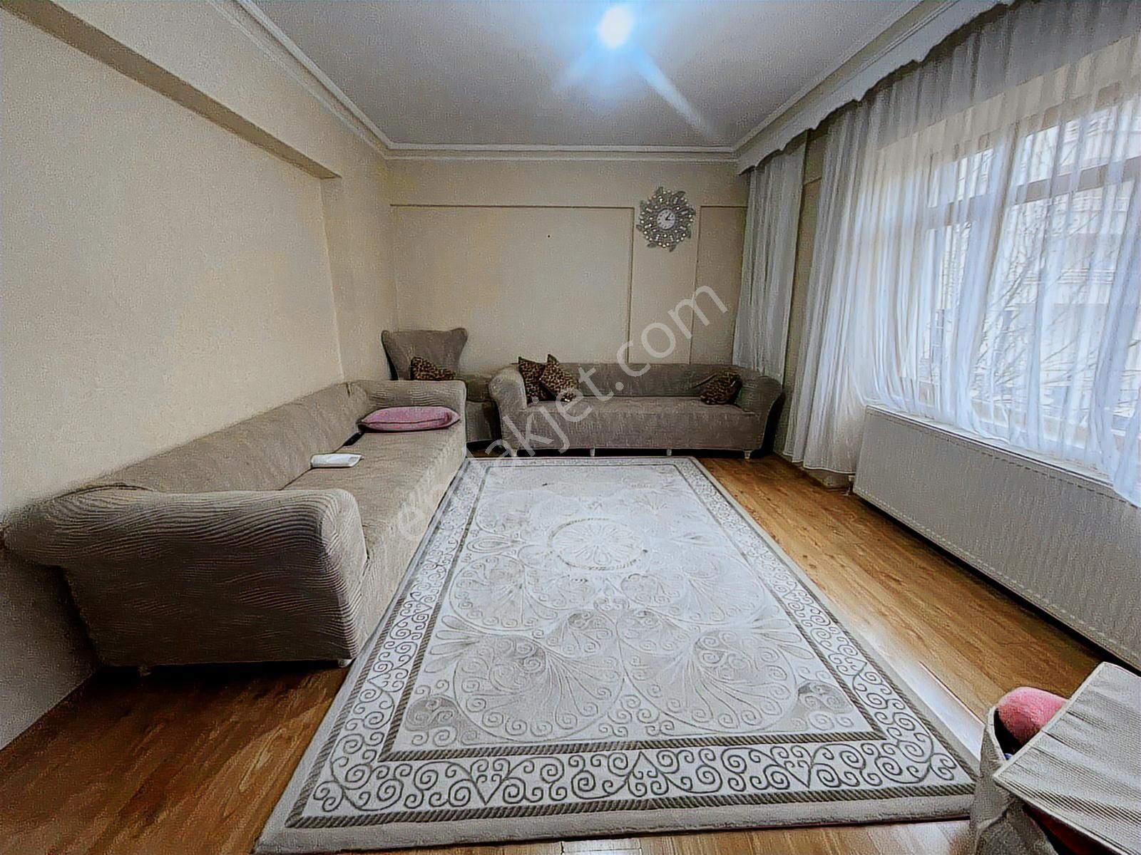 Ulukan'dan Pınarbaşı Mah'de Ara Kat Ön Cephe Bağımsız Kaçmaz 3+1 - Görsel 28