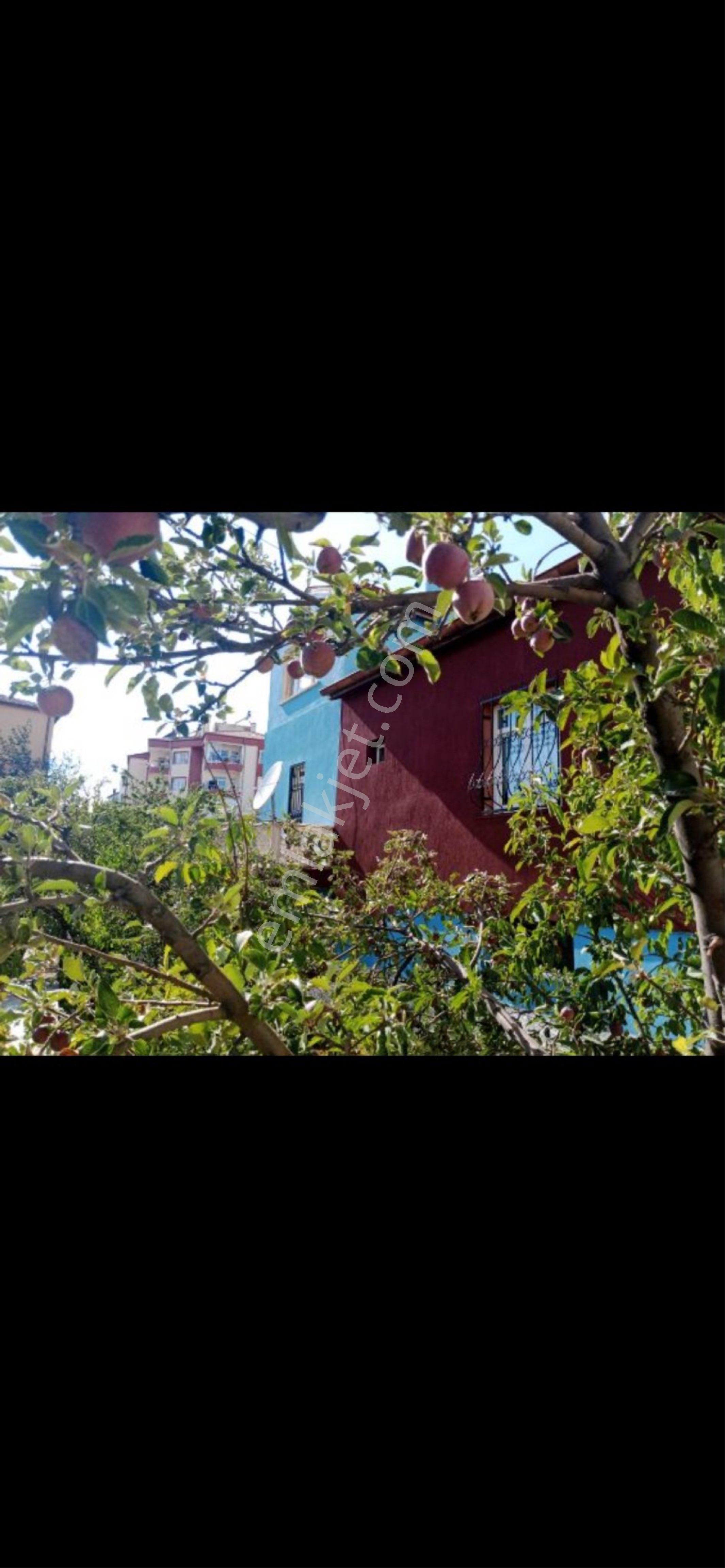 Süper Müstakil Süper Konumda Uygun Fiyatlı Isı Yalıtımlı Garajlı 2 Katlı