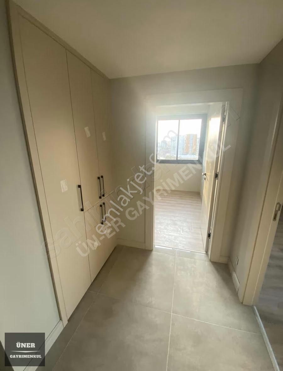 *üner* Semt Yeniköy Projesinde Kiralık 4+1 Lüks Daire - Görsel 5