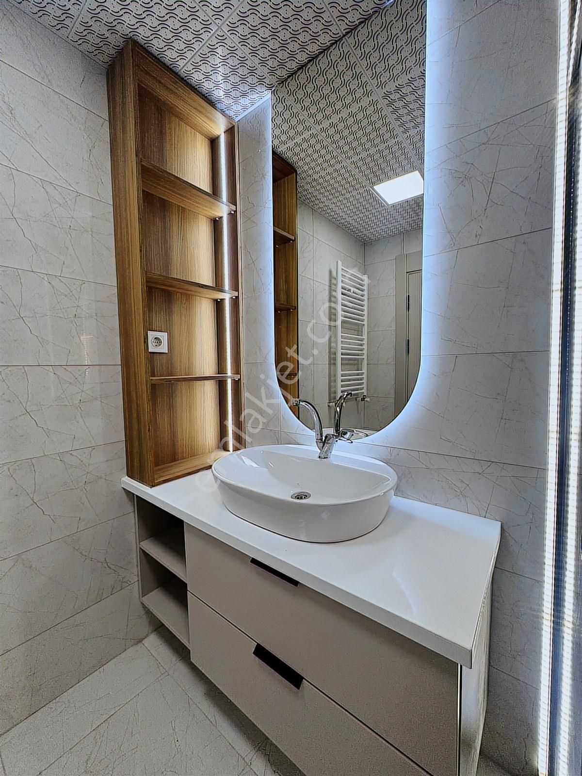 Ulukan'dan Pınarbaşı Mah'de Eminevime Uygun Ultra Lüks 3+1 Daire - Görsel 19