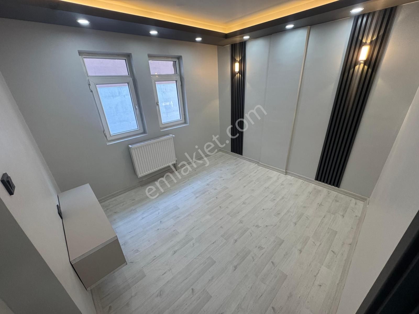 Ulukan'dan Akşemsettin Mah'de Merkezi Konum Teras Severlere 4+1 - Görsel 18