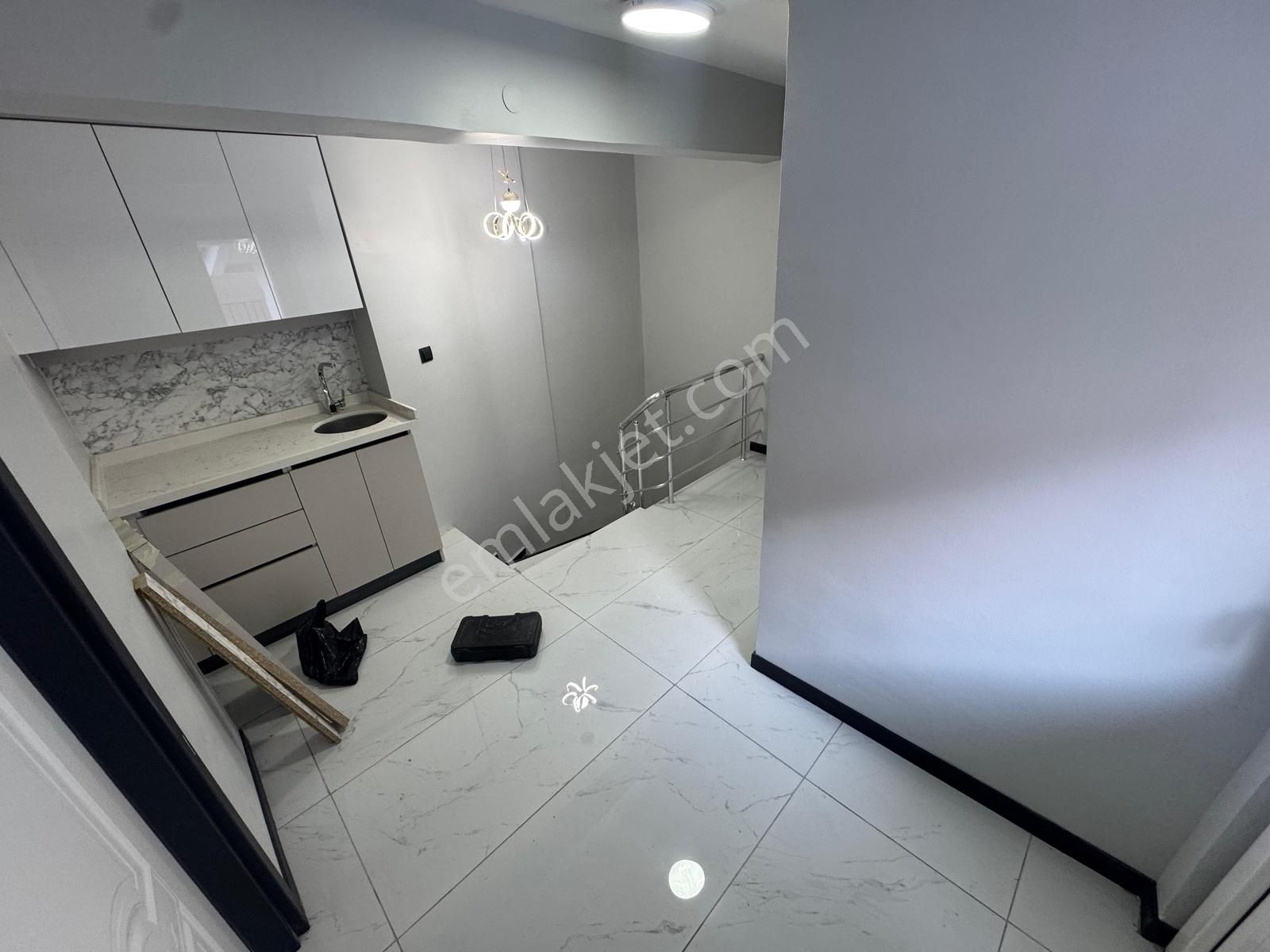 Ulukan'dan Akşemsettin Mah'de Merkezi Konum Teras Severlere 4+1 - Görsel 33