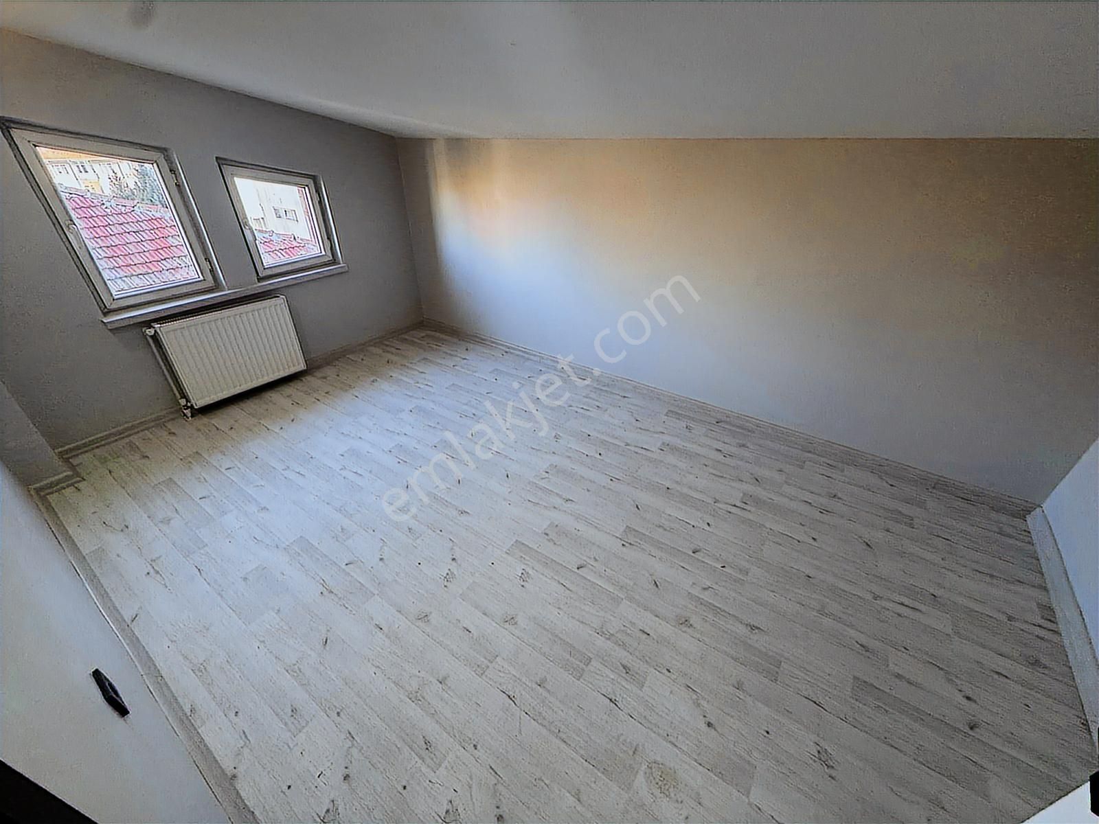 Ulukan'dan Akşemsettin Mah'de Merkezi Konum Teras Severlere 4+1 - Görsel 11