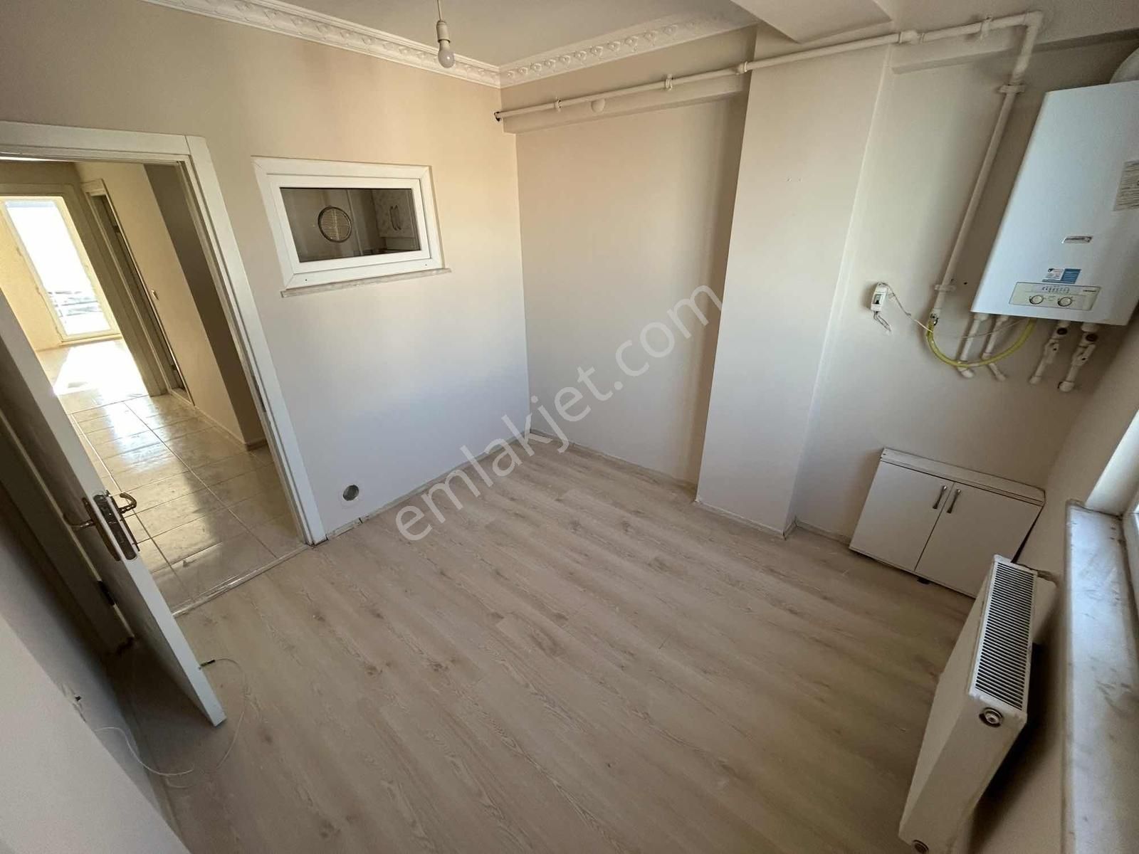 Emek Mah. Ertaş Ve Ziyagökalp Caddesi Yakını 1+1 55m2 Daire - Görsel 5