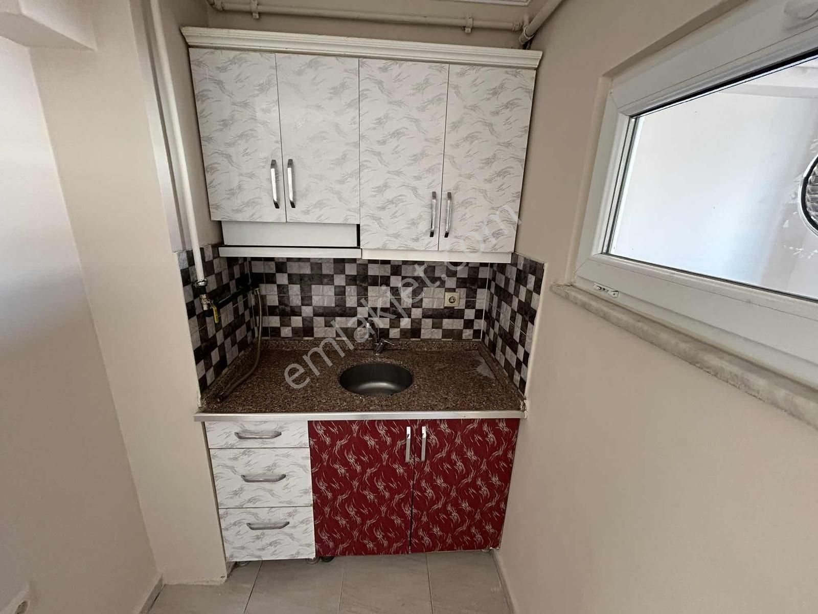 Emek Mah. Ertaş Ve Ziyagökalp Caddesi Yakını 1+1 55m2 Daire - Görsel 4