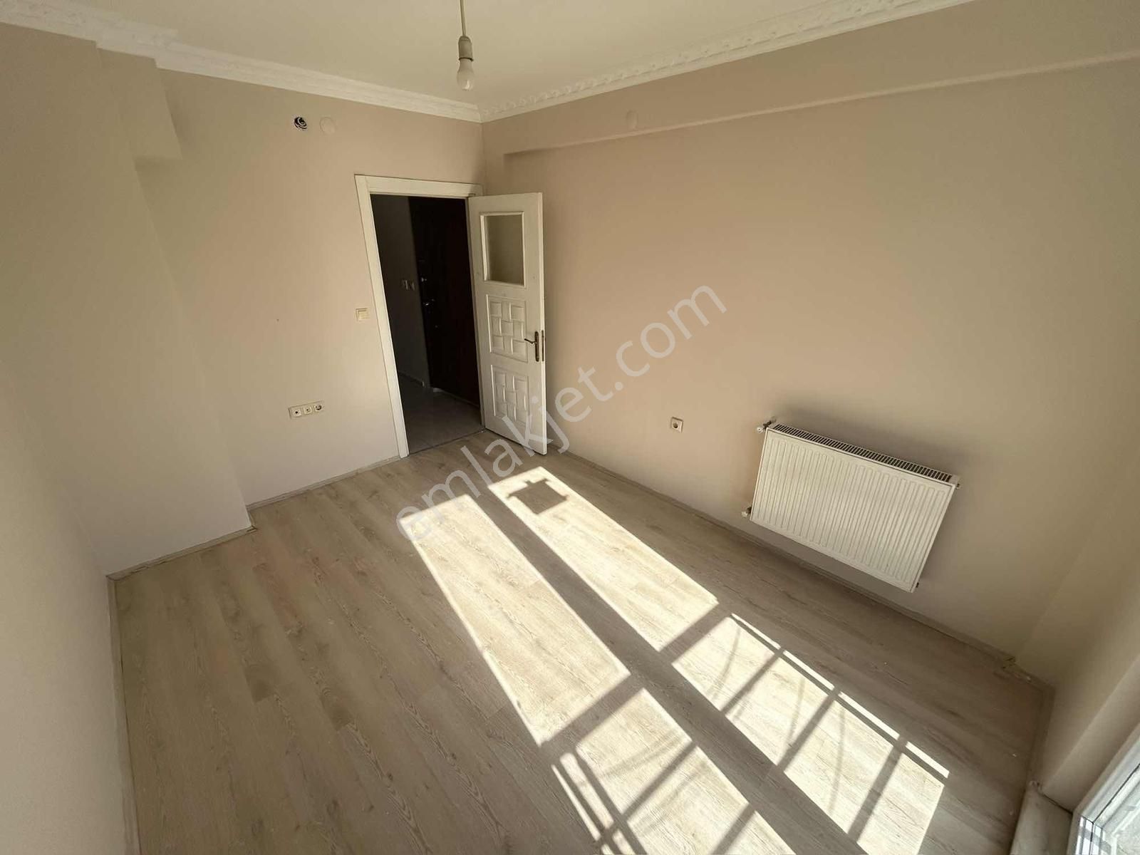 Emek Mah. Ertaş Ve Ziyagökalp Caddesi Yakını 1+1 55m2 Daire - Görsel 11