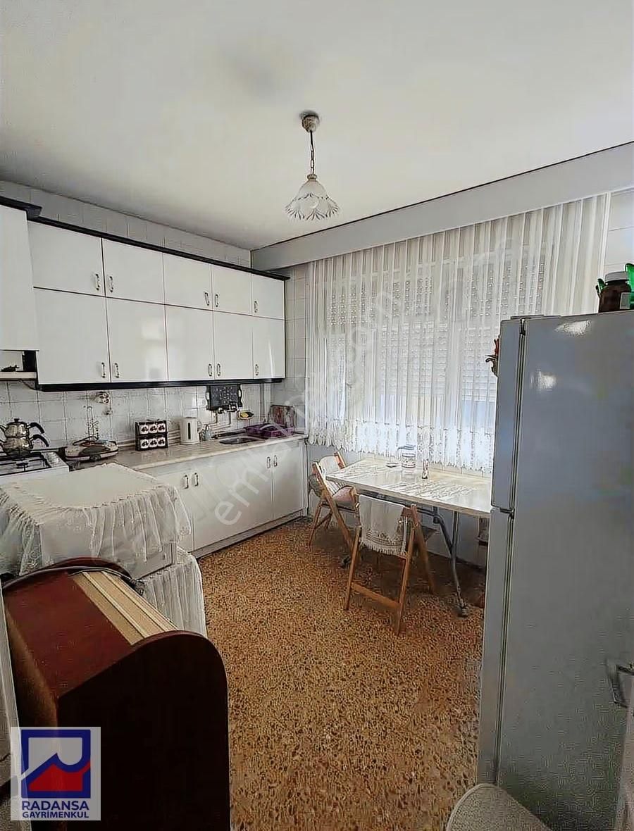 Merkezi Konumda Eşyalı Kiralık 3+1 - Görsel 7