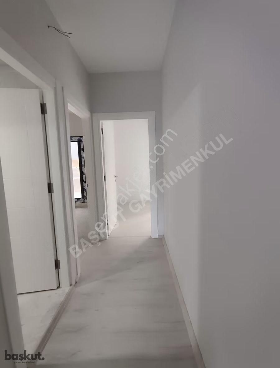 Başkut Emlak'tan Bornova Erzene'de 2+1 Kiralık Daire - Görsel 10