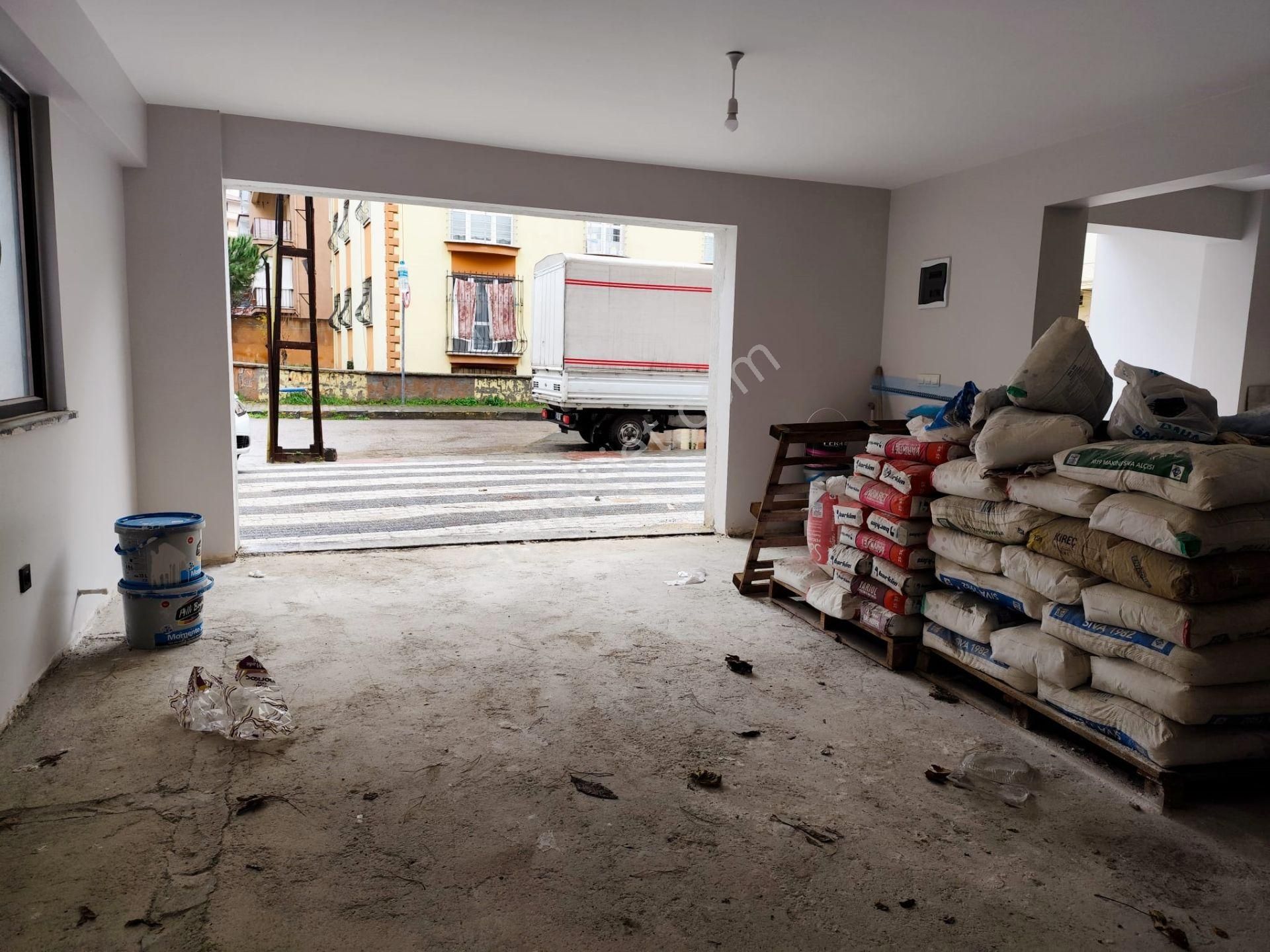 Mertcan Dan Adnan Kahveci Metroya Yürüme 100m2 Sıfır Dükkan - Görsel 8