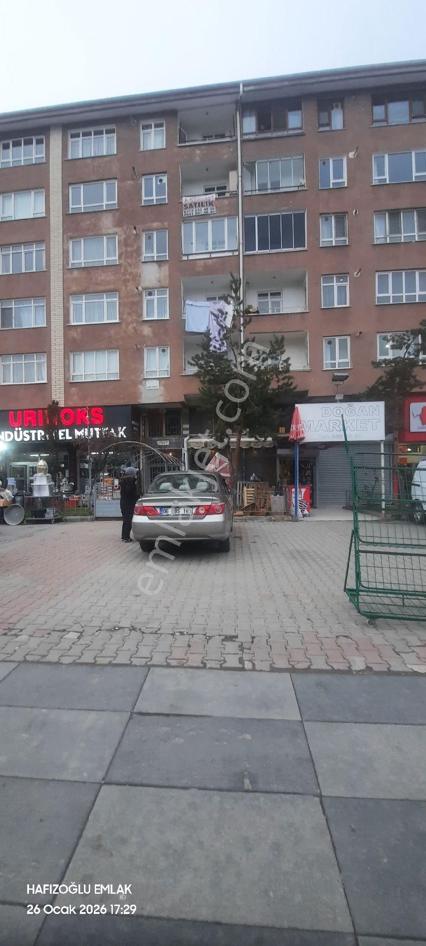 Hafızoğlu Emlak Tanplevne Caddesi'nde 2+1 Kiralık Daire!