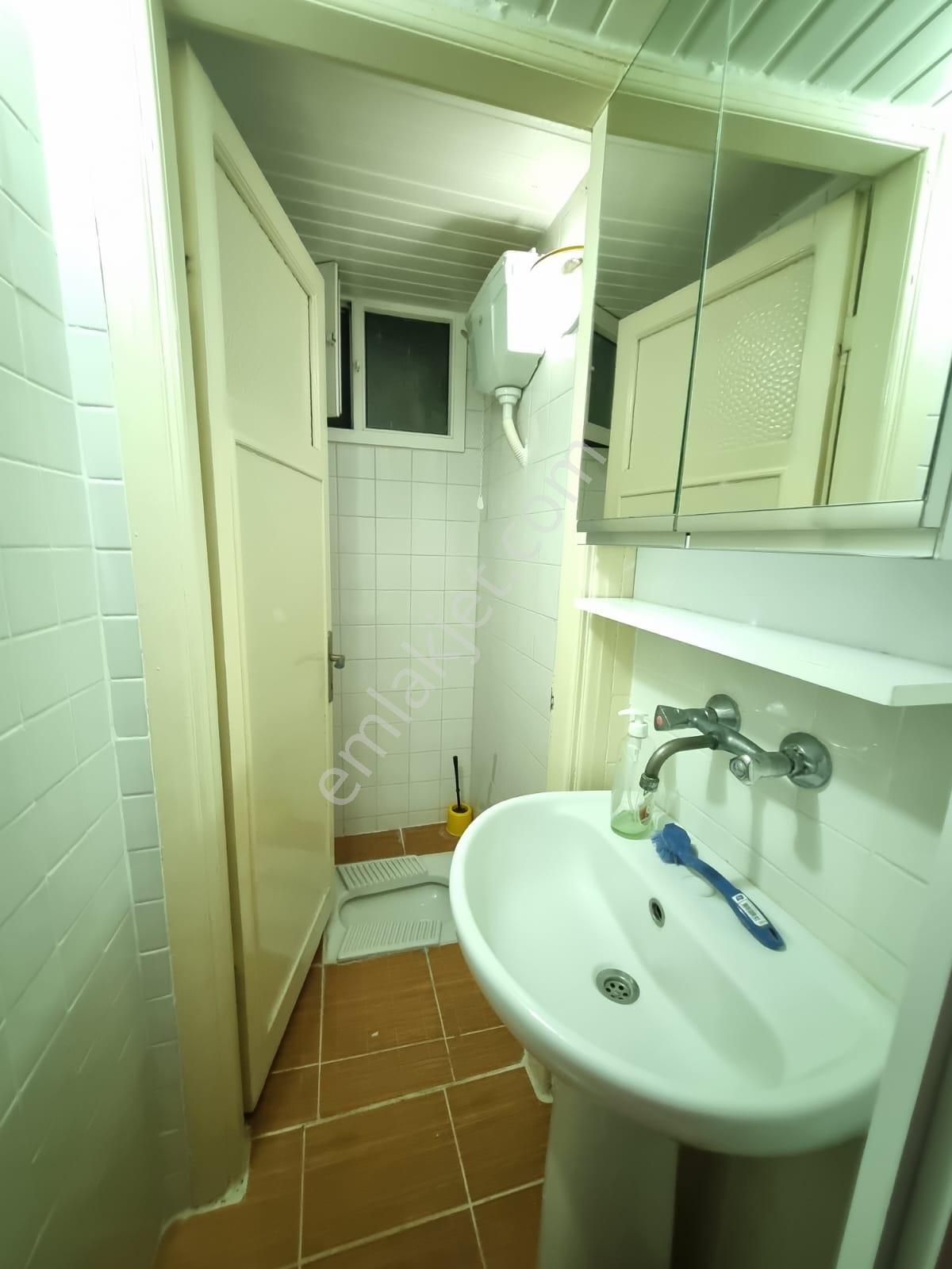 Cumhuriyet Mahallesi Hürriyet Caddesi Üzerinde Satılık 3+1 Daire - Görsel 17