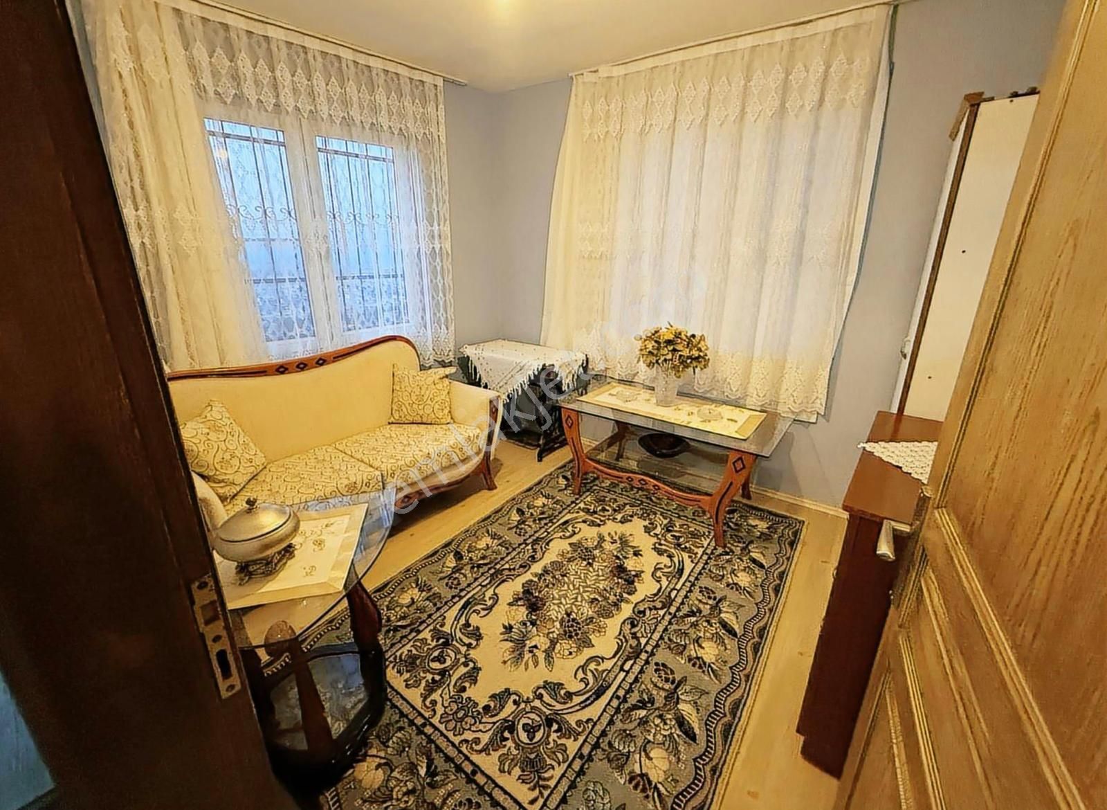 İzmir Torbalı Gold Emlaktan Tirede Satılık Mustakil Bahçeli Ev - Görsel 11