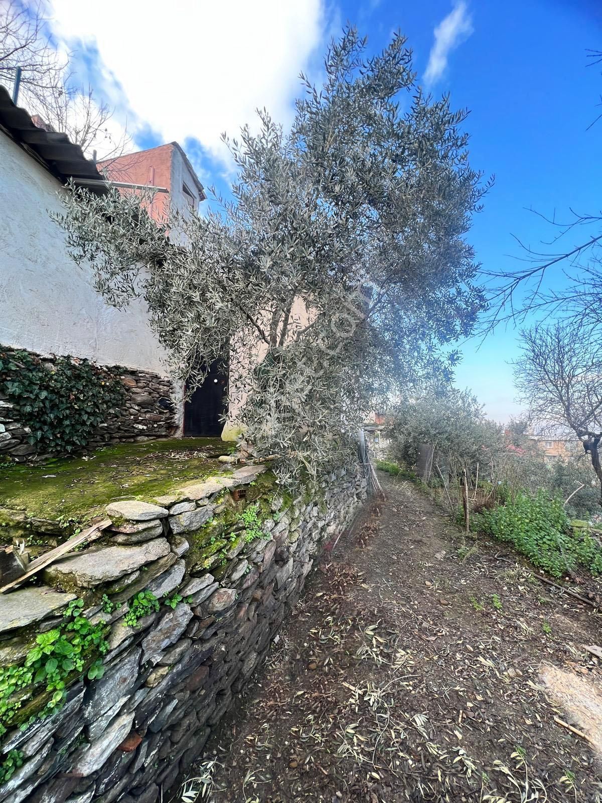 İzmir Torbalı Gold Emlaktan Tirede Satılık Mustakil Bahçeli Ev - Görsel 26