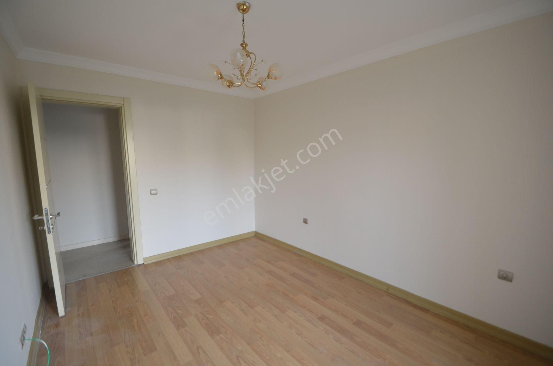 Emlakkonut Mavişehir Evlerinde Kiralık Büyük Tip 2+1 Daire - Görsel 23