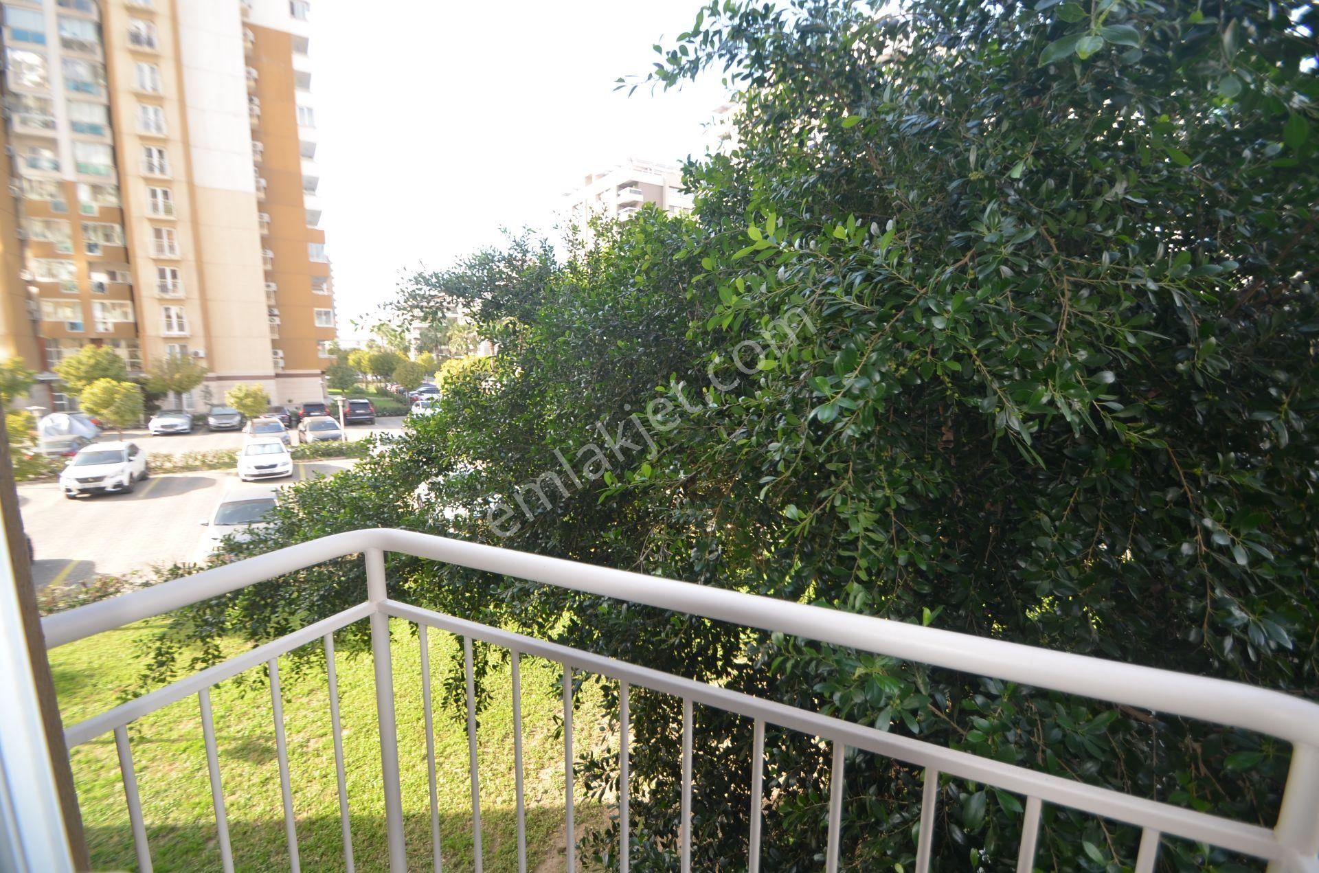Emlakkonut Mavişehir Evlerinde Kiralık Büyük Tip 2+1 Daire - Görsel 26