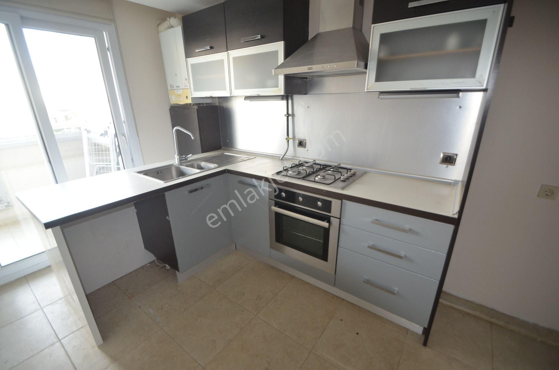 Emlakkonut Mavişehir Evlerinde Kiralık Büyük Tip 2+1 Daire - Görsel 3