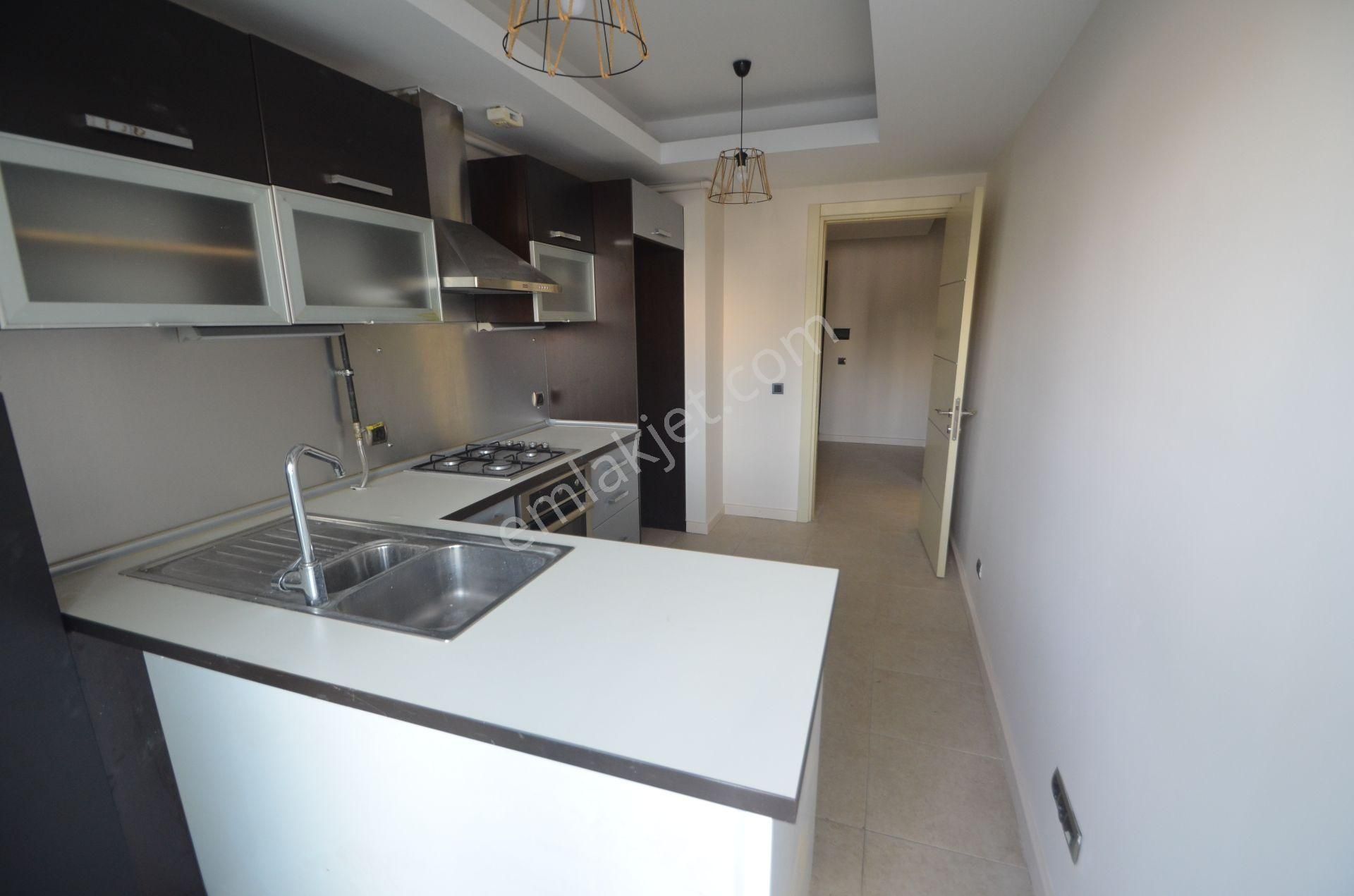 Emlakkonut Mavişehir Evlerinde Kiralık Büyük Tip 2+1 Daire - Görsel 6