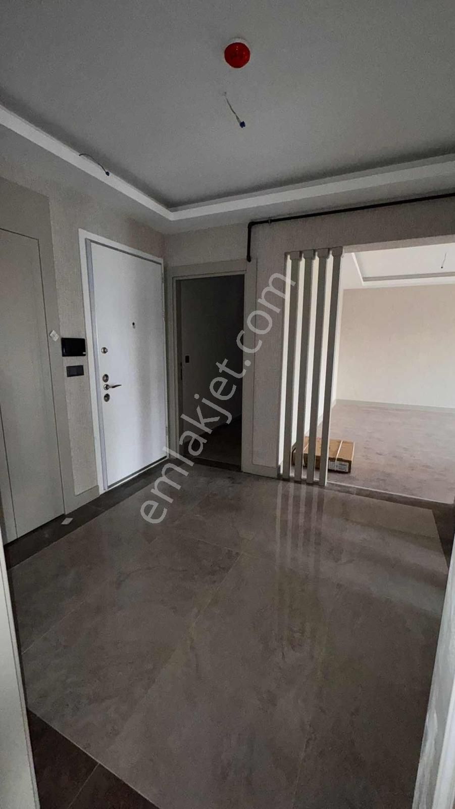 Çakırlarda Prestijli Ozan Koru Sitesinde Satılık 4+1 Daire - Görsel 23