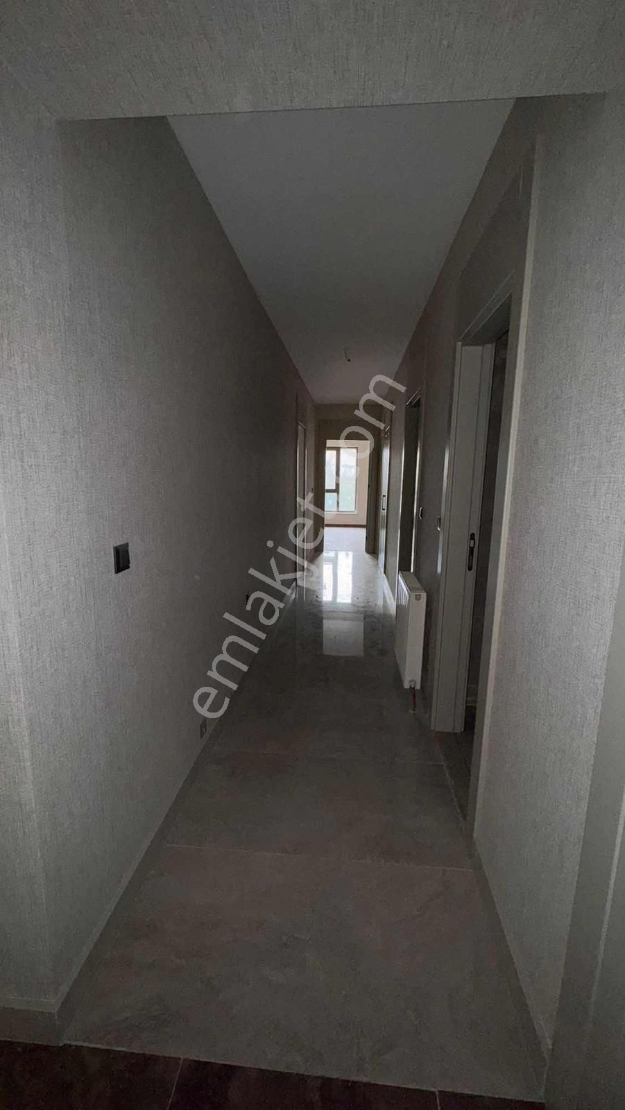 Çakırlarda Prestijli Ozan Koru Sitesinde Satılık 4+1 Daire - Görsel 25