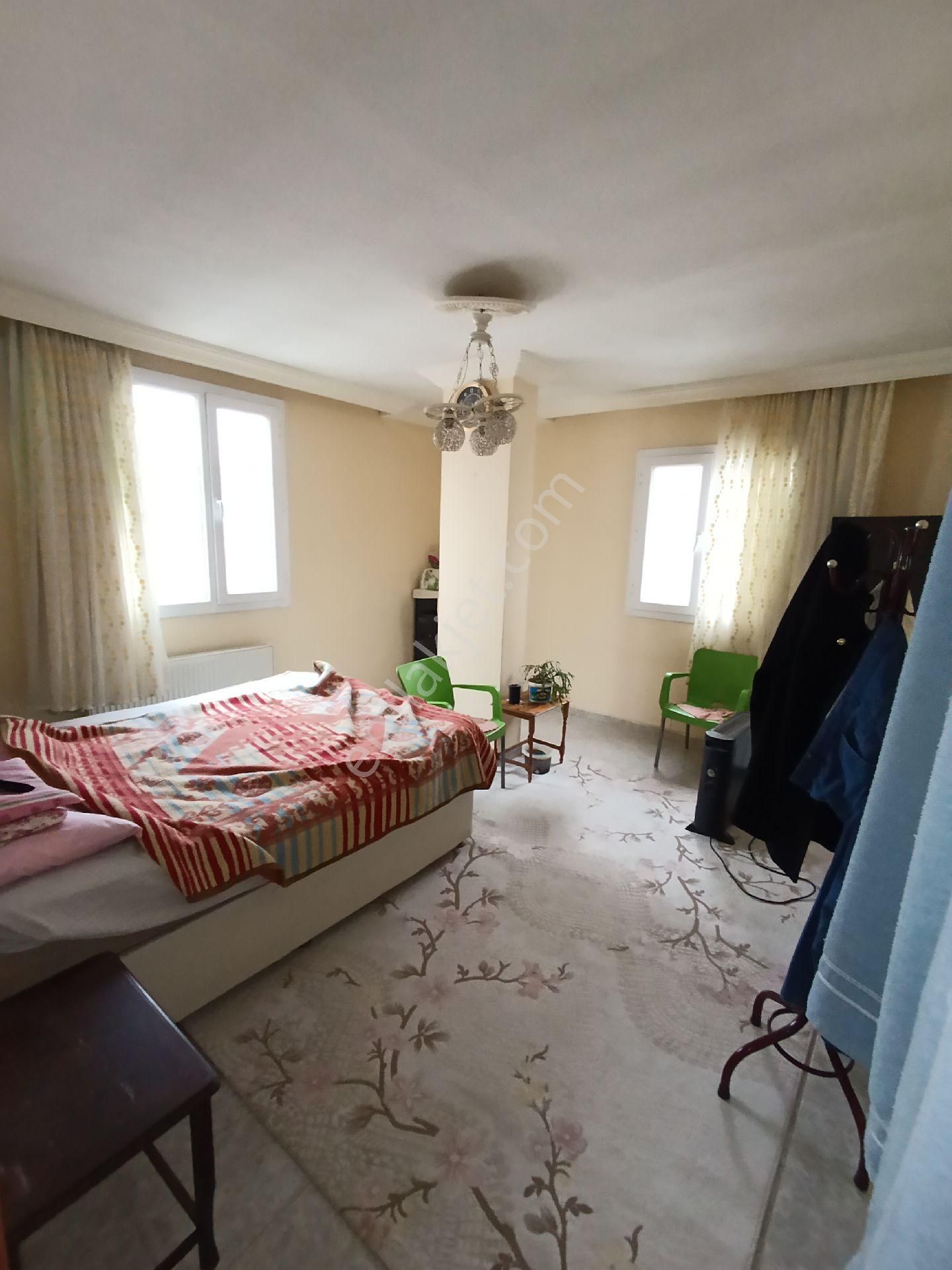 Demirhan'dan Yüreğir Selahattin Eyyubi'de Satılık 3 Katlı Ev - Görsel 18