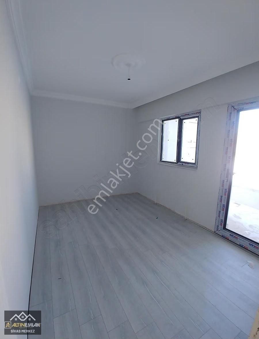 Altın Emlak Satıyoor! Şeyh Şamil De 3+1 Satılık Fırsat Daire - Görsel 2