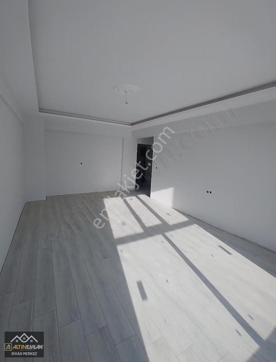 Altın Emlak Satıyoor! Şeyh Şamil De 3+1 Satılık Fırsat Daire - Görsel 5