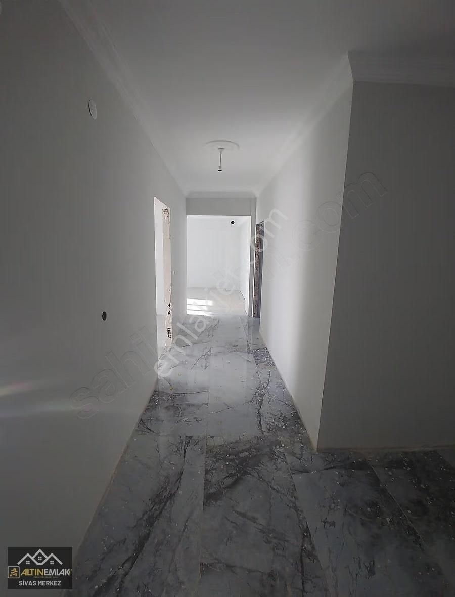 Altın Emlak Satıyoor! Şeyh Şamil De 3+1 Satılık Fırsat Daire - Görsel 6