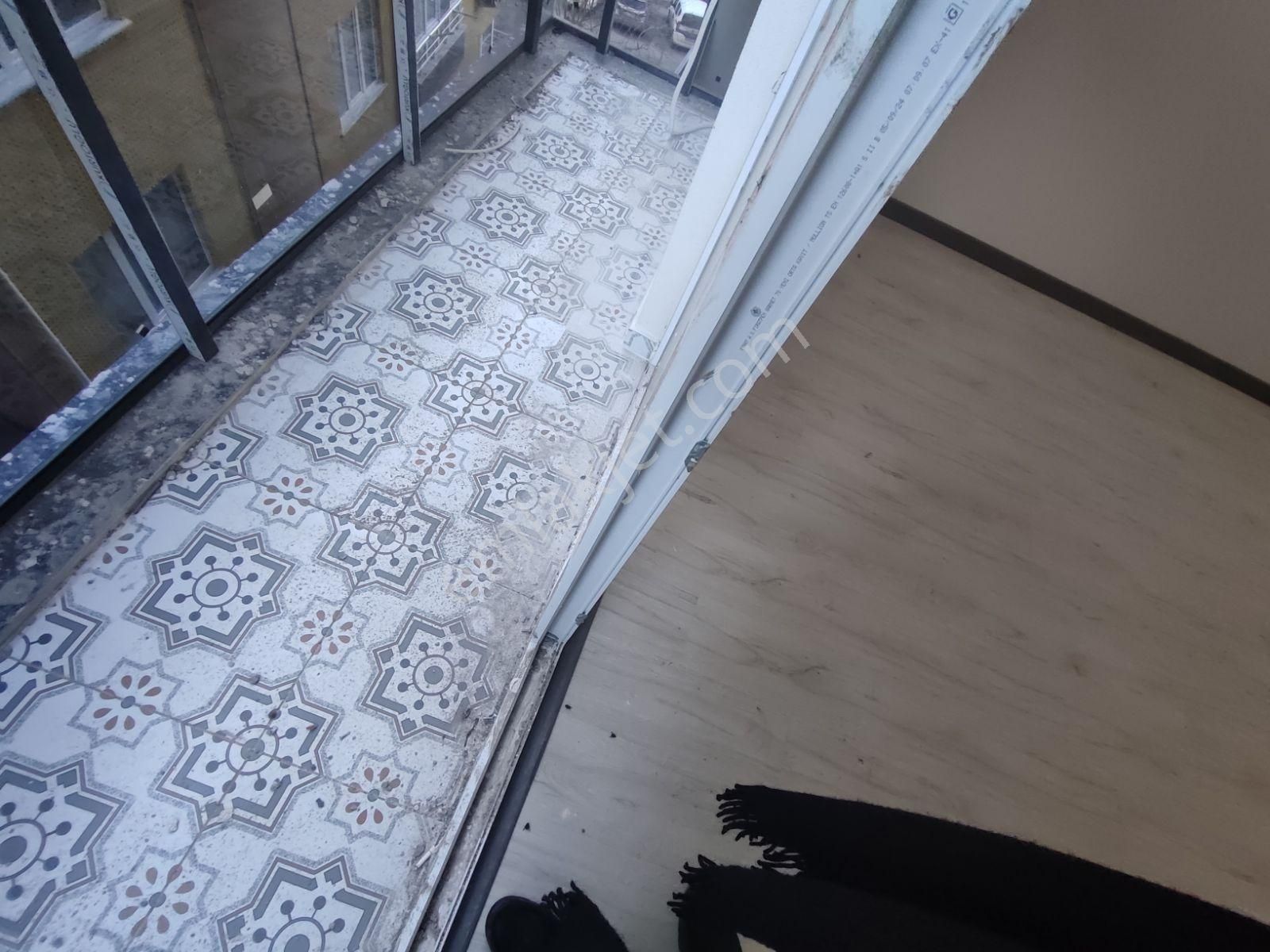 Muhittinde Havuz Hamam Sauna Spor Salonu Ara Kat Kiralık 1+1 - Görsel 2