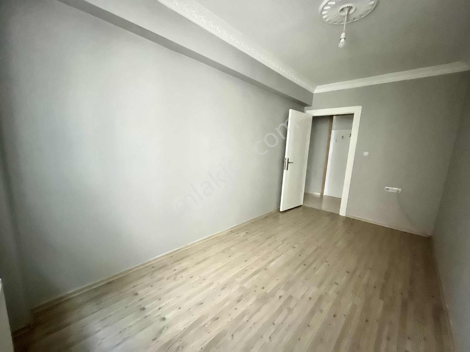 Avantaj'dan Manzarasıyla Büyüleyen Katta 3+1 Yapılı Daire - Görsel 31