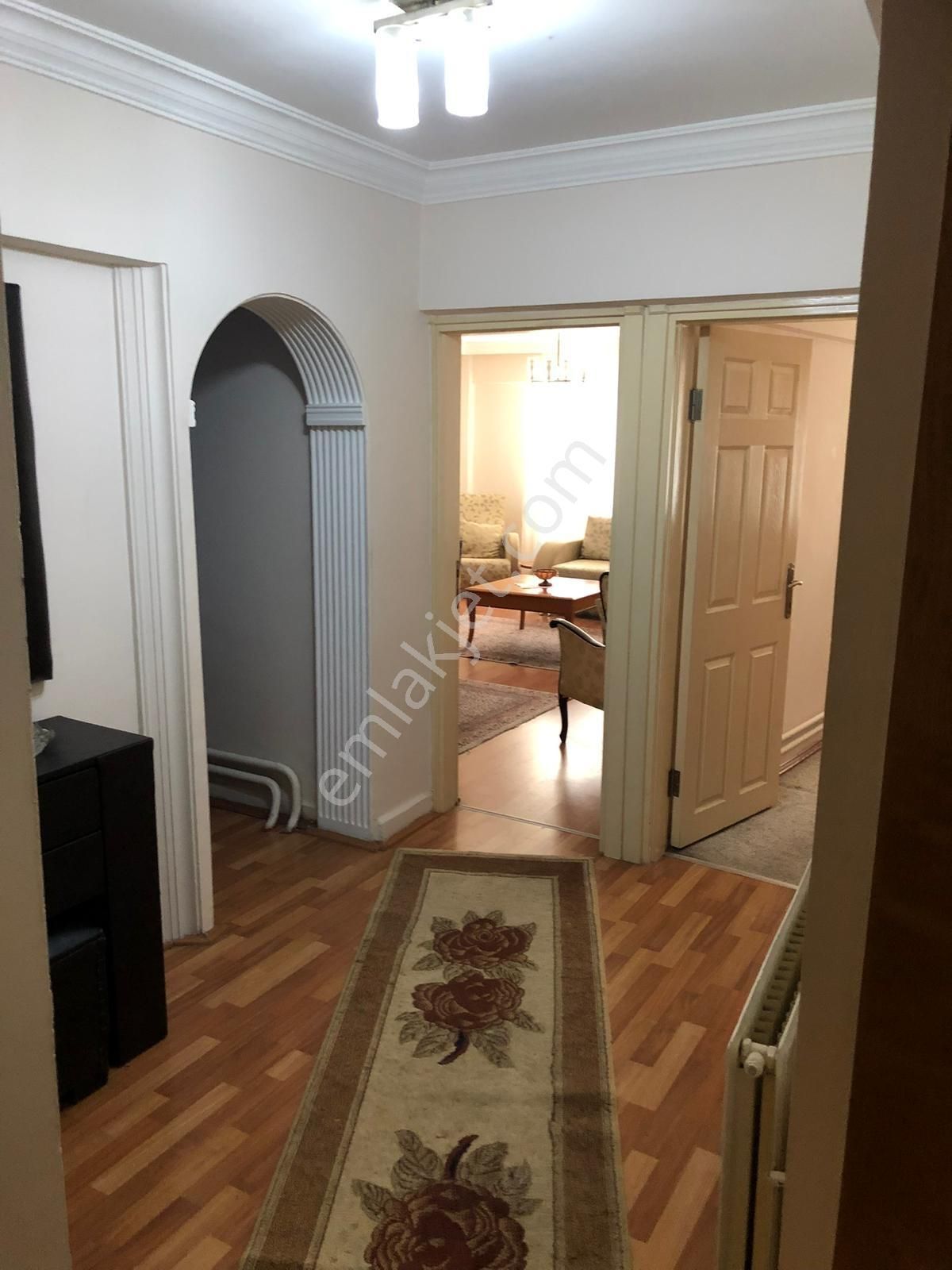 Kariyer'den Osmaniye Mah Cadde Üzeri 2+1 90 M² Eşyalı Kiralık - Görsel 3