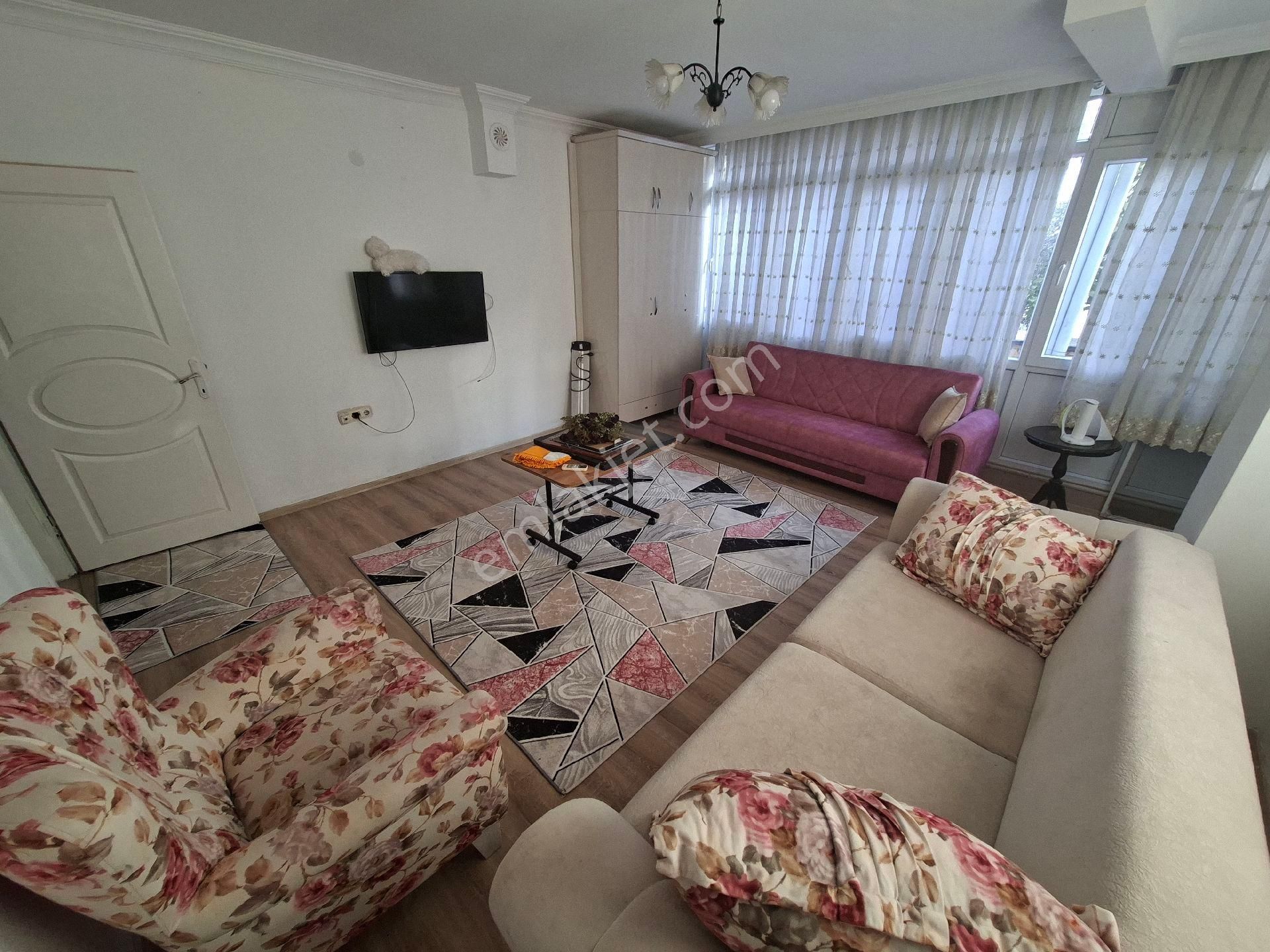 Eşyalı Kiralık Kepez Devlet Hastanesine Yakın 1+1 Ayrı Mutfaklı - Görsel 4