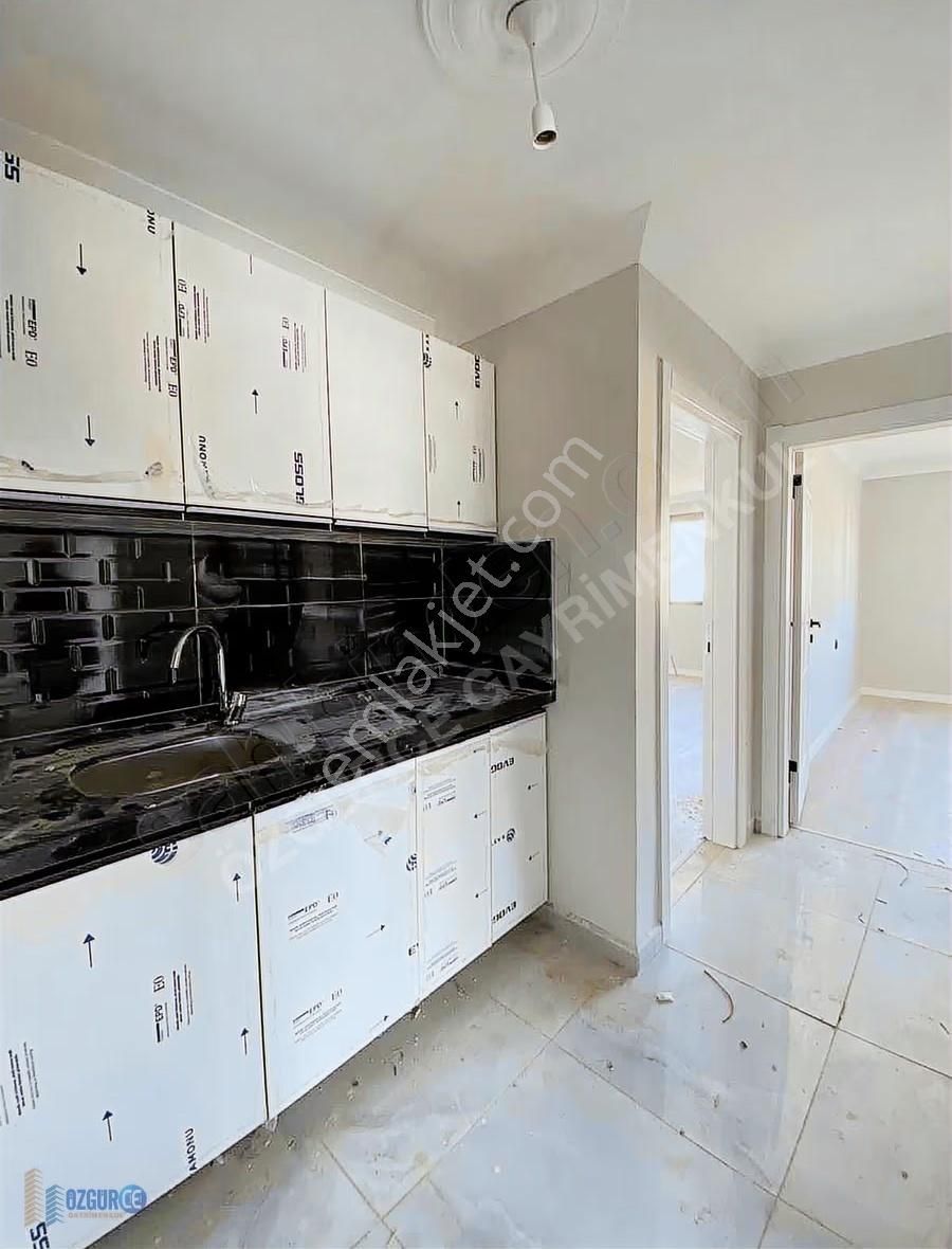 Özgürce Gyd'den Emek Mah. Satılık 5+1 Dubleks 200 M² - Görsel 2