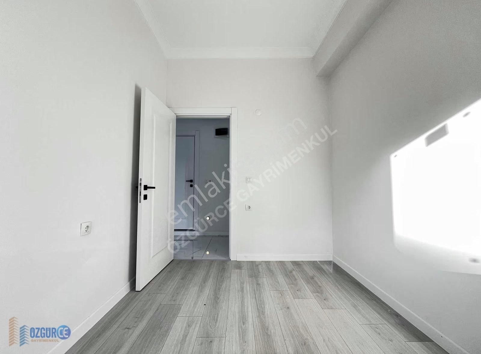 Özgürce Gyd'den Darıca Marmaraya Yakın 3+1 Asansörlü Ara Kat - Görsel 7