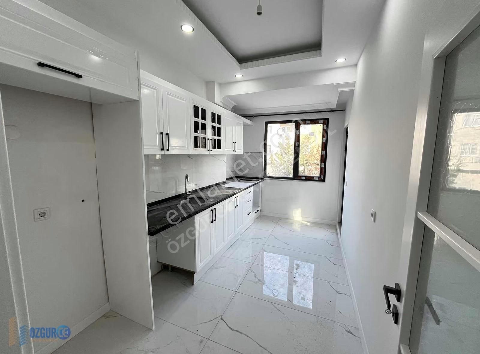 Özgürce Gyd'den Darıca Marmaraya Yakın 3+1 Asansörlü Ara Kat - Görsel 4