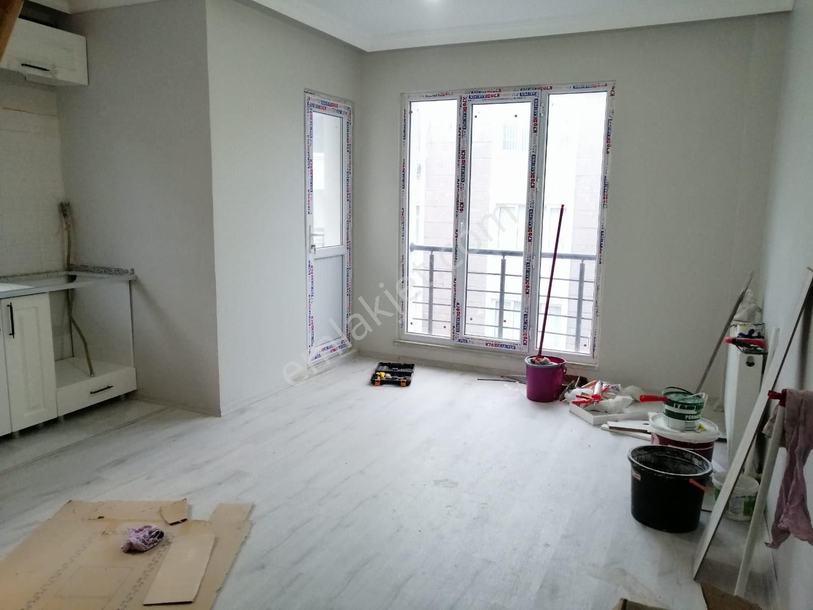 Metrobüse 2 Dakika 2+1 Sıfır Kiralık Dublex Daire