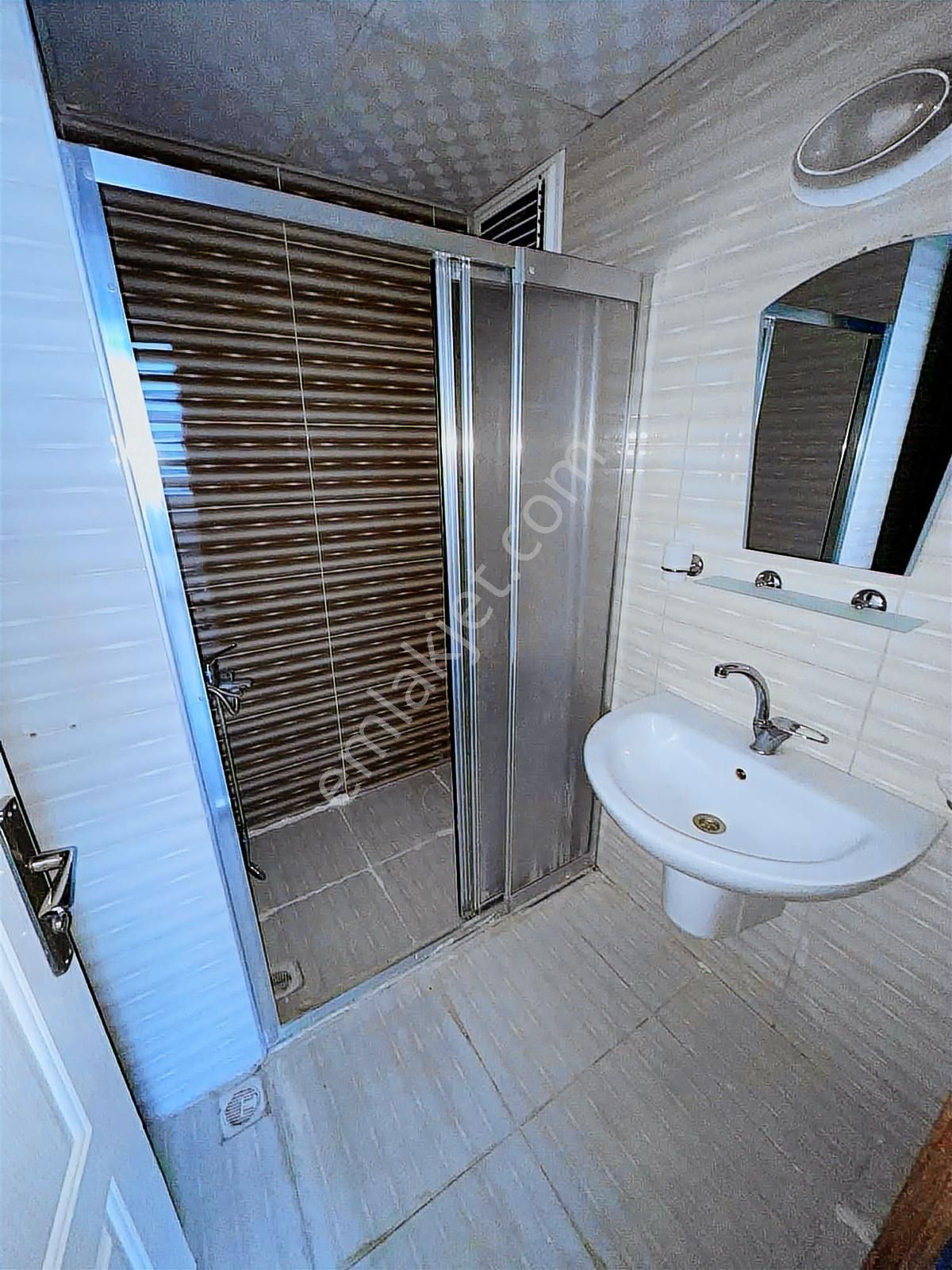 Finalden Telliderede 3+1 Kapalı Mutfak Çift Banyolu Kaçmaz Daire - Görsel 8