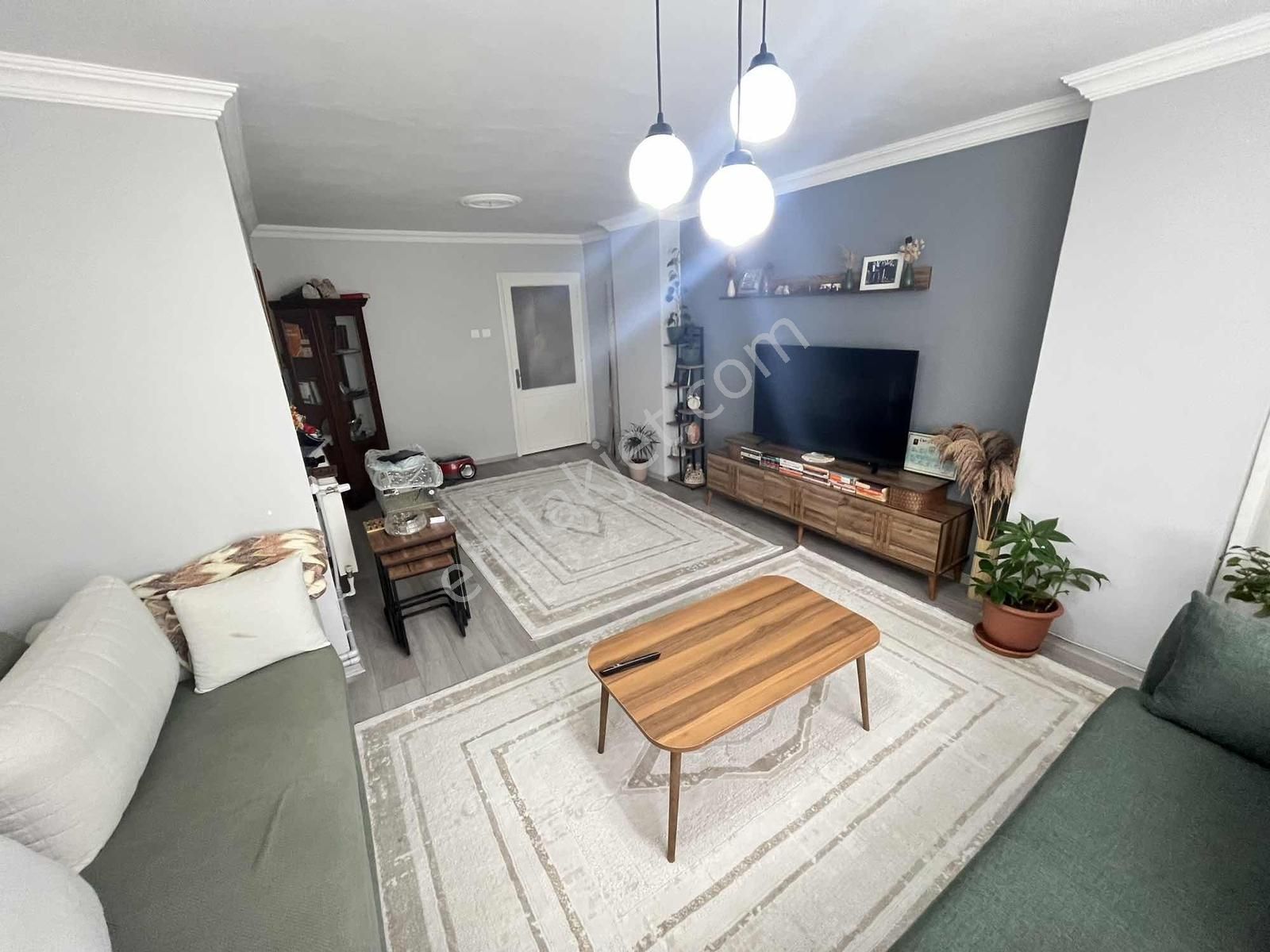 Mavi Bulvar Şehitler Parkı Civarı Kombili Cepheleri Açık Daire - Görsel 15