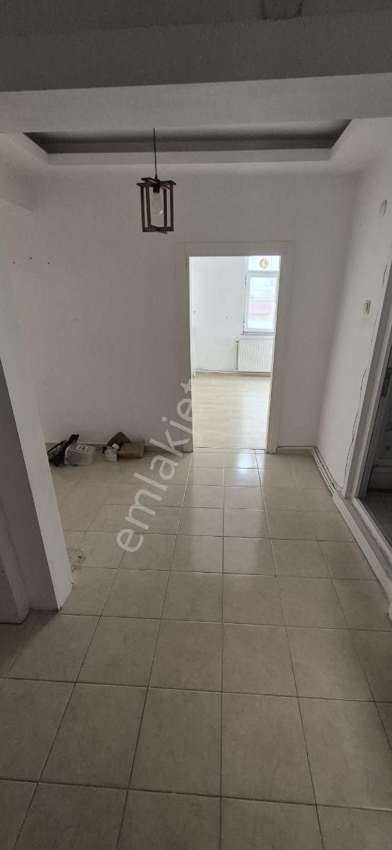 Muhammet'acil Satılık Gençlik Parkında 2.bulvara Cephe Geniş 2+1 - Görsel 8