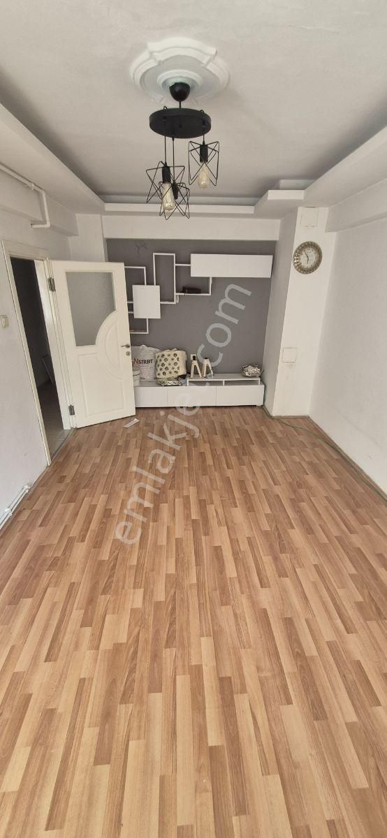 Muhammet'acil Satılık Gençlik Parkında 2.bulvara Cephe Geniş 2+1 - Görsel 7