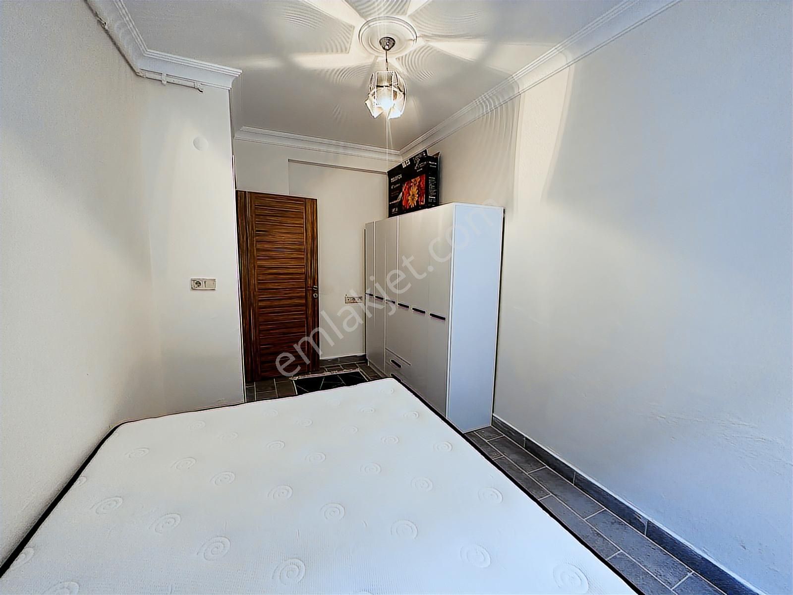 Merkez Mah. Tramvay Ve Sahile 5 Dk Eşyalı Kiralık 2+1 Daire - Görsel 8