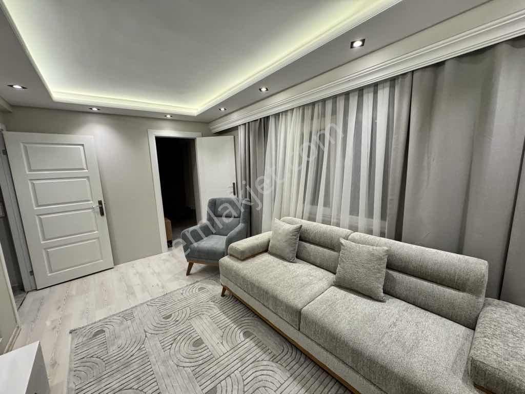 Talatpaşa'da Yeni Binada Sıfır Eşyalı Kiralık 1+1 Daire - Görsel 4